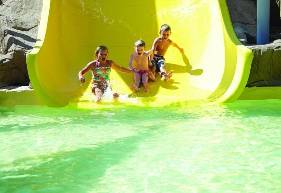 Coral Sea Aqua Club Resort